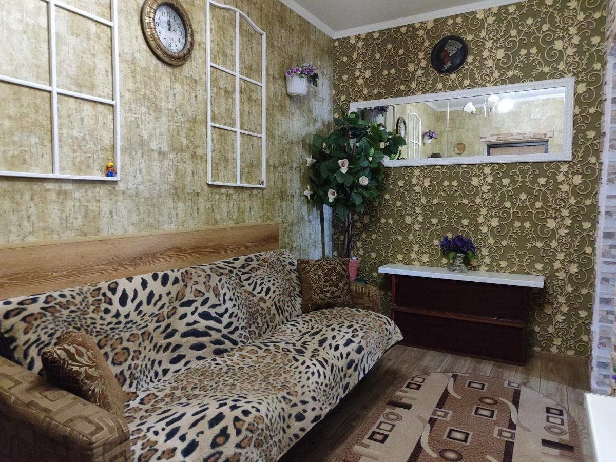 Апартаменти В Новому Будинку В Самому Центрi Khmelʼnytsʼkyy Eksteriør billede